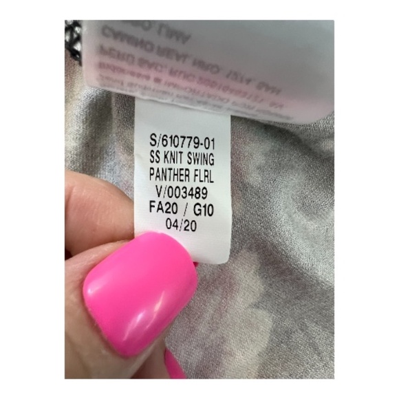 👗 EUC OLD NAVY Women’s Black Floral Knit Swing Dress Panther Swirl | Size XL - Picture 7 of 7